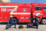 写真：消防隊資器材点検投光器
