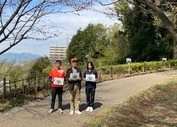 写真：座間ふるさとガイドの会　会員の皆さん1