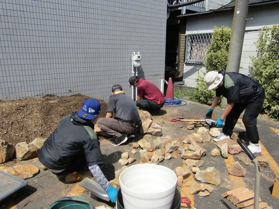 アンダンテ様提供の屋外作業の様子