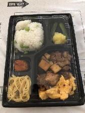 写真：こども食堂のお弁当