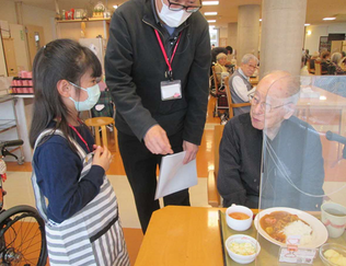 写真：SOMPO流子ども食堂の食事