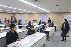 写真：英会話の練習2