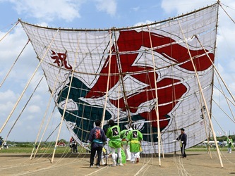 写真：大凧の掲示