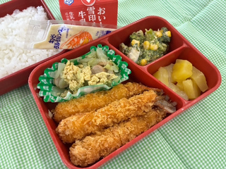 写真：10月14日（火曜日）学校給食