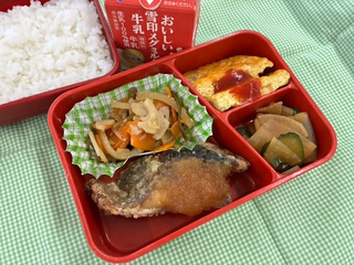 写真：10月16日（木曜日）の学校給食