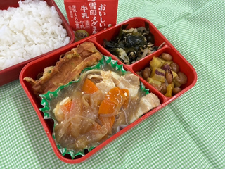 写真：10月3日（金曜日）学校給食