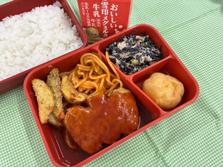 写真：10月31日（金曜日）の給食写真