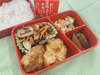 写真：11月21日（金曜日）の学校給食