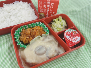 写真：11月27日（木曜日）の学校給食