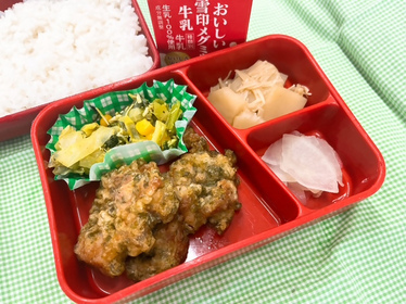 写真：4月22日（火曜日）の学校給食