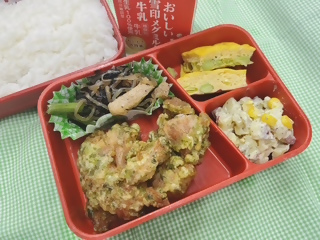 写真：9月4日（木曜日）学校給食
