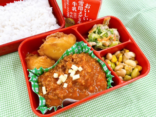 写真：4月24日(金曜日)学校給食