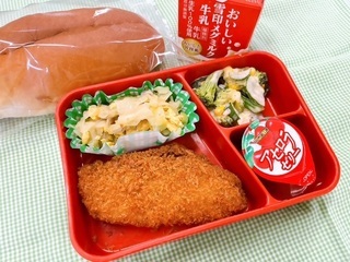 写真：4月27日(月曜日)の学校給食