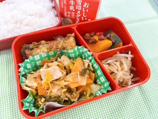 写真：5月19日(火曜日)学校給食
