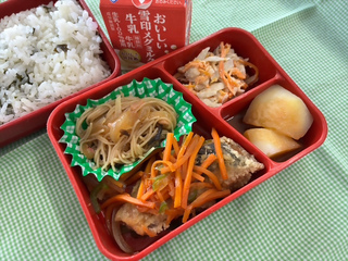 写真：9月10日(木曜日)学校給食