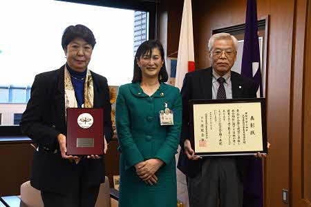 表敬訪問の様子