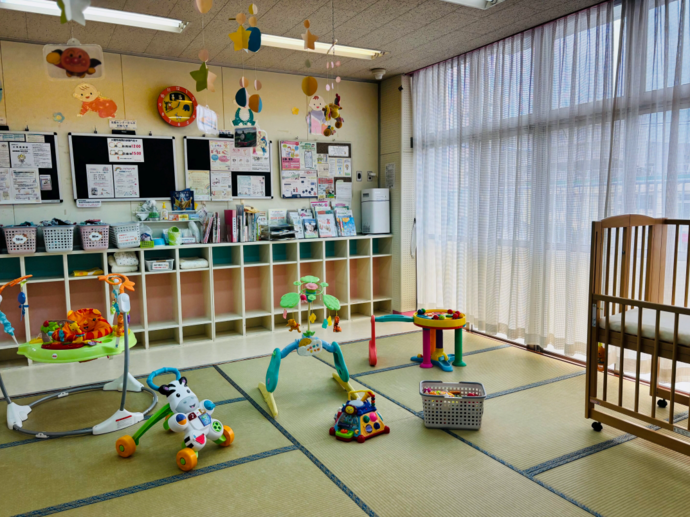 写真：第1子育て支援センター　ざまりんのおうち「ゆめ」赤ちゃんルーム