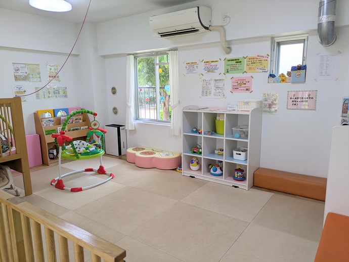 写真：第3子育て支援センター　ざまりんのおうち「かがやき」赤ちゃんルーム