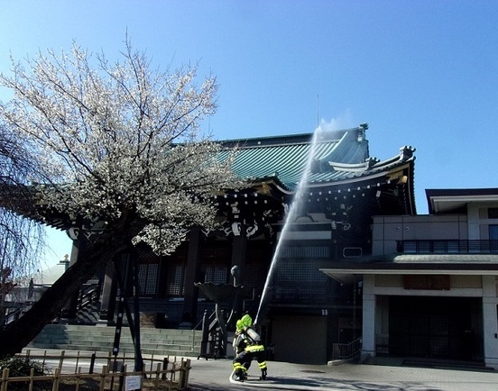 写真：放水訓練正面写真