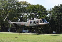 写真：着陸するヘリコプターの様子2