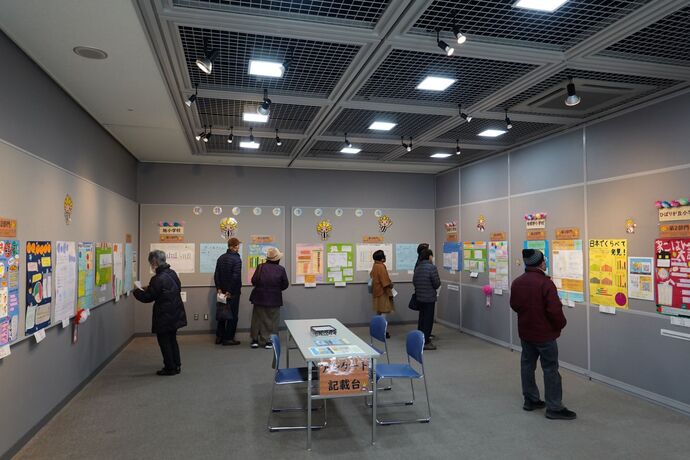 写真：展覧会会場の様子5枚目