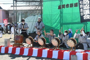 写真：おはやし演奏