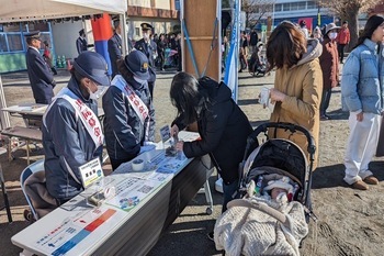 写真：「令和6年能登半島地震災害義援金」の受け付けの様子