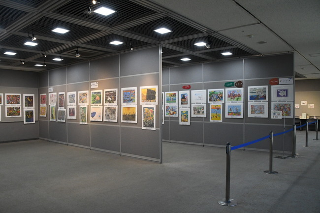 写真：展示会場の様子1