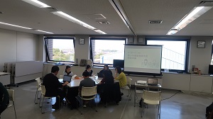 写真：青少年健全育成大会の発表準備の様子1