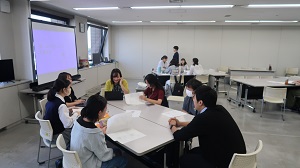 写真：青少年健全育成大会の発表準備の様子2