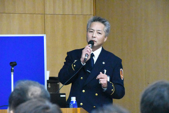 写真:座間市消防本部消防長