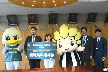写真：参加者の集合写真