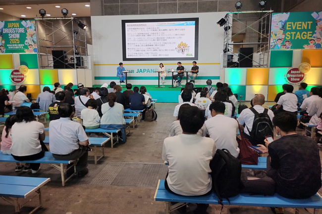 写真：トークイベントの様子