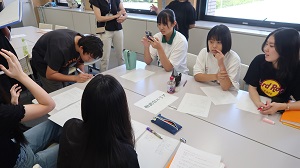写真：青少年健全育成大会準備の様子2