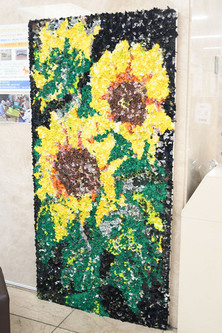 写真：市役所1階市民サロンでの展示5