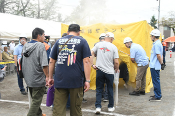 写真：煙体験の様子