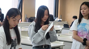 写真：青少年健全育成大会の発表準備の様子3