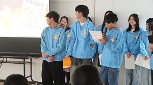 写真：人気のお土産クイズ