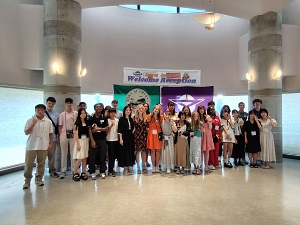 写真：スマーナ市訪問団受入時の交流の様子（参加者の集合写真）