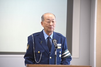 写真：交通指導員協議会くさなぎ会長