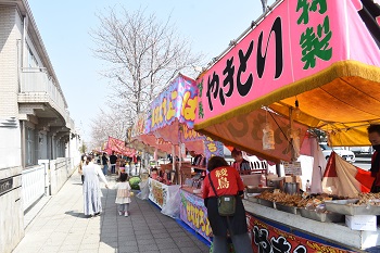 写真：さがみ野さくら祭りでの模擬店